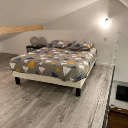 30 M2 Neuf + Terrasse Apartment
